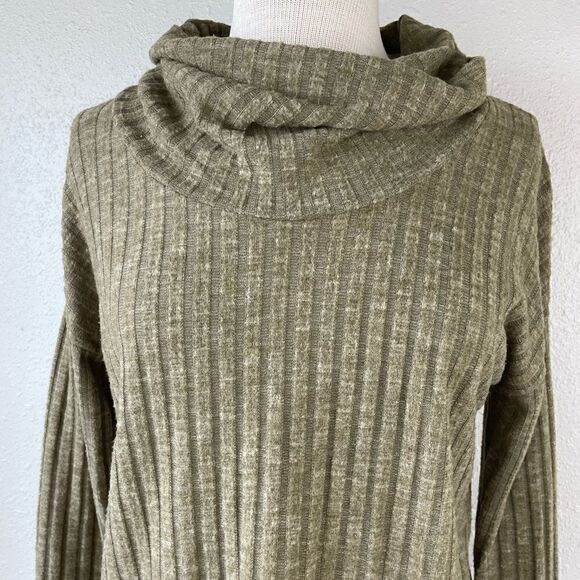 BP Cowl Neck Sweater Top Size M EUC - Picture 2 of 7